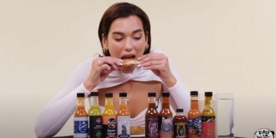 NEĆE DA MOŽE! SRBI NE DAJU AJVAR! ŠIPTARKA DUA LIPA predstavila leskovački brend kao albanski proizvod! Iz Udruženja najavili pokretanje postupka! (VIDEO)