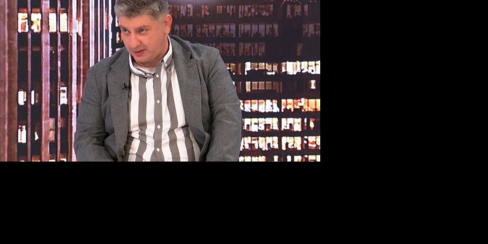 NIKOLA TOMIĆ O ZVECKANJU ORUŽJEM Pitanje za one koji kritikuju slanje vojske u centralnu Srbiju - šta biste vi uradili?