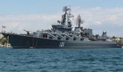 "MOSKVA" NOSILA BOJEVE GLAVE? Stručnjaci strahuju zbog potapanja najmoćnijeg ruskog broda, scenario "SLOMLJENA STRELA" sve više postaje stvaran...