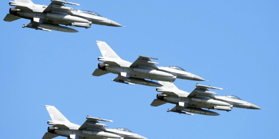 Poljska i NATO podigli avione zbog ruskog napada, oglasila se komanda