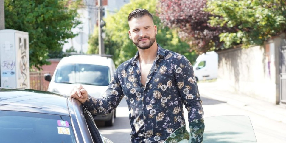 Bivši zadrugar pevao pesme o klanju Srba na ustaškom orgijanju - Zadojen mržnjom mahao fašističkim obeležjima (FOTO)