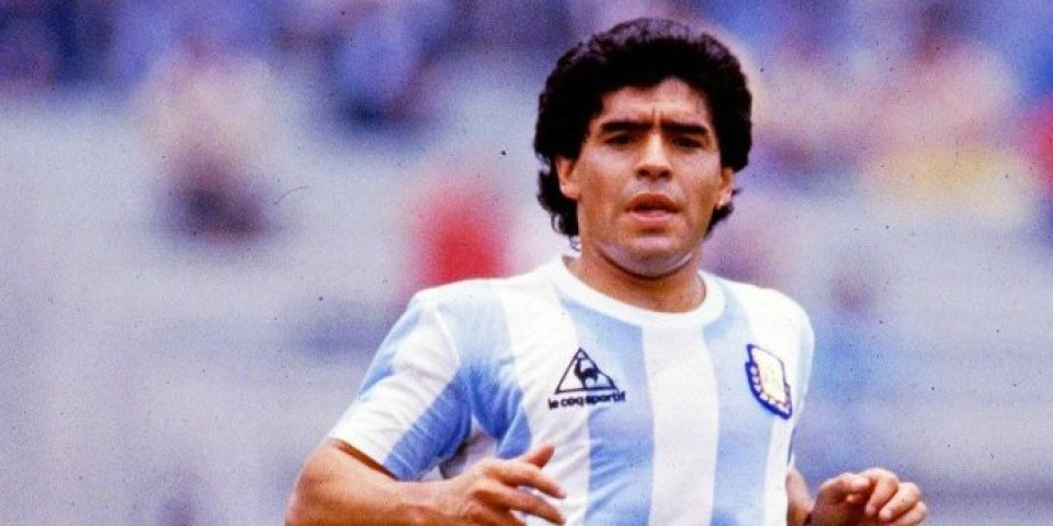 Maradona je izgubio Zlatnu loptu na partiji pokera? Sud zabranio da se proda