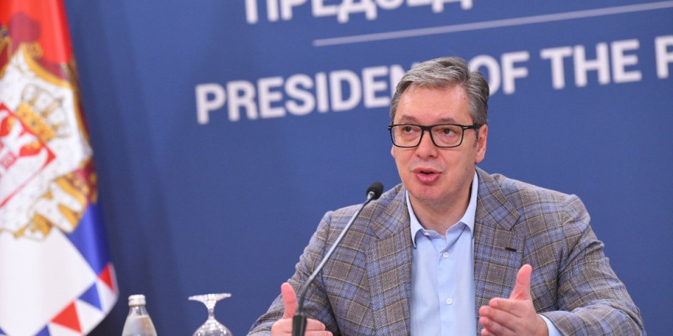 Vučić sumirao nedelju za nama: Srbija mora da pronađe novu energiju, podigne lestvicu i bude najbolja (VIDEO)