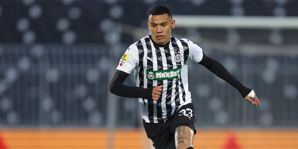 Partizan nikako da se reši Arijage: Crno-beli se odrekli 200.000 evra - Španci prave haos