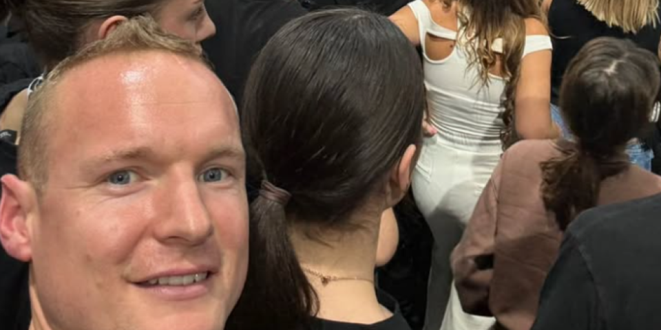 Nemac van sebe zbog "grobara"! Sebastian Rode bio na derbiju (VIDEO/FOTO)