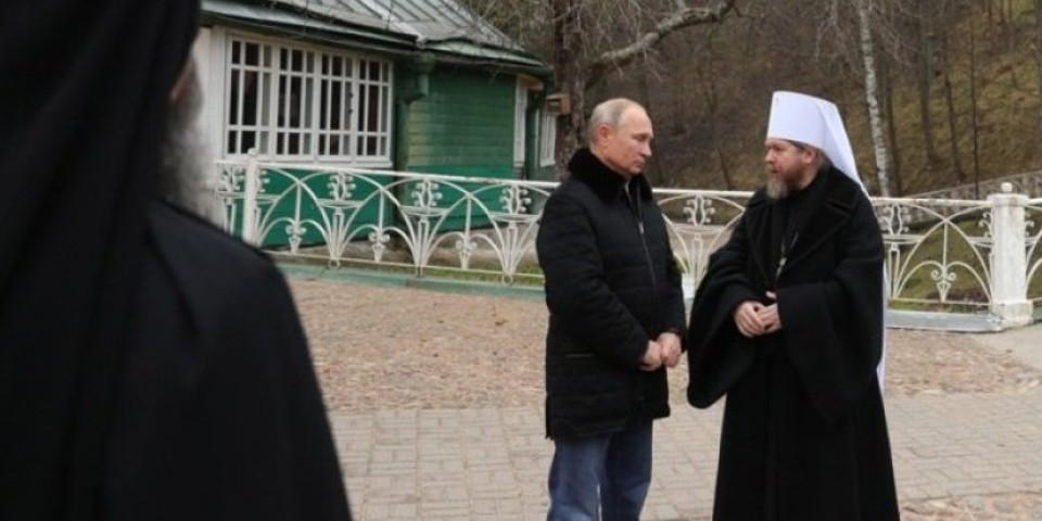 (VIDEO) Bog i FSB spasili Putinovog duhovnika! Ukrajinci spremali pakleni plan za čoveka koji zna sve tajne ruskog predsednika!