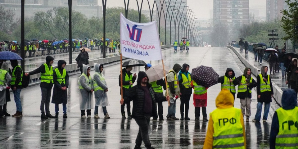 Jedina politika đilasovaca je mržnja prema Vučiću: Zaustavili bi sve u državi