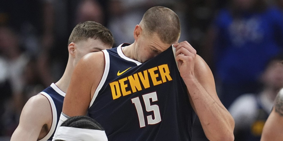 Jokić povređen? Šta se dešava, navijači se hvataju za glavu zbog ovoga (VIDEO/FOTO)