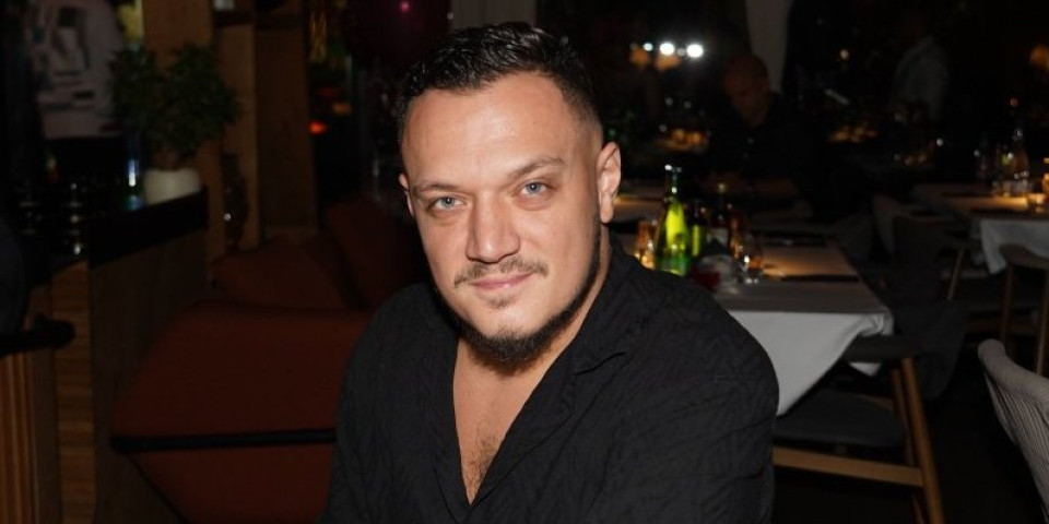 Ostavio je na celidu: Gastozova bivša morala da abortira