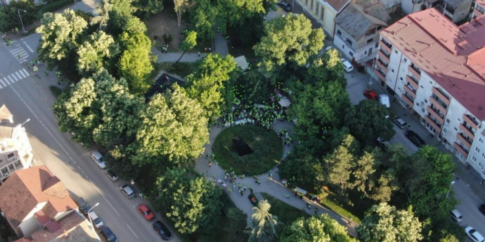 "Impresivna" brojka blokadera u Šapcu: Pogledajte koliko ljudi je bilo na skupu (FOTO)