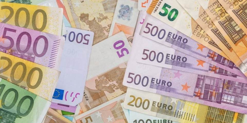Novac stiže za 4 horoskopska znaka: Evo ko će dobiti pare do 21. juna, a jedan znak treba da igra igre na sreću