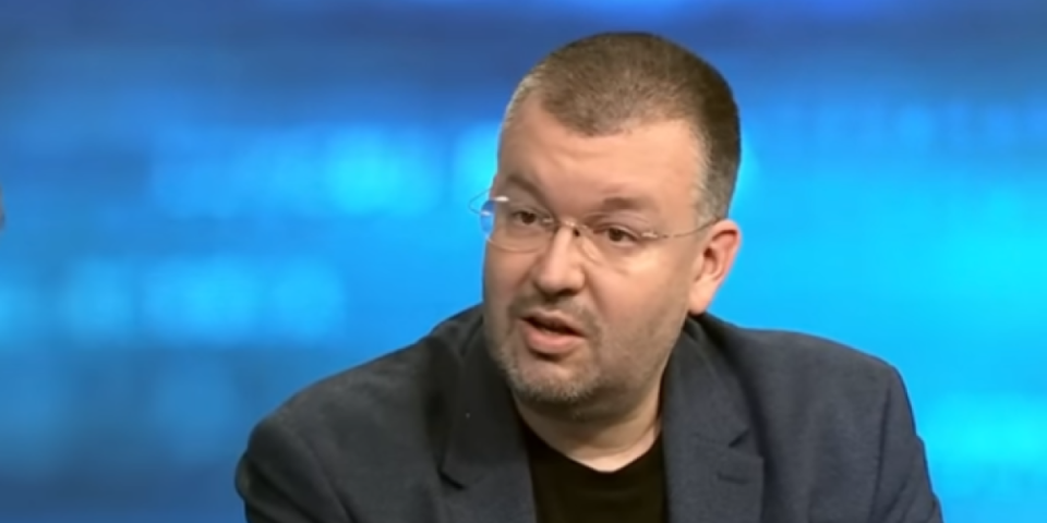 (VIDEO) Pravo u metu: Profesor Antić otkriva ko finansira blokadere