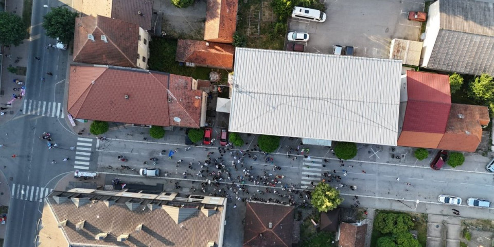 Raspao se protest blokadera: Građani jasno poručili - dosta je bilo laž i obmana (FOTO)