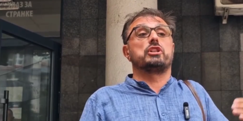 Advokati brane nasilnike koji su pretukli novinarku Informera: Napali Vučića jer ih je razotkrio - Nazivaju ga kriminalcem (VIDEO)